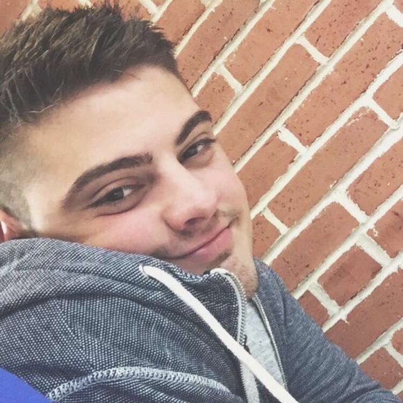 Meet your Posher, John - Picture 1 of 1